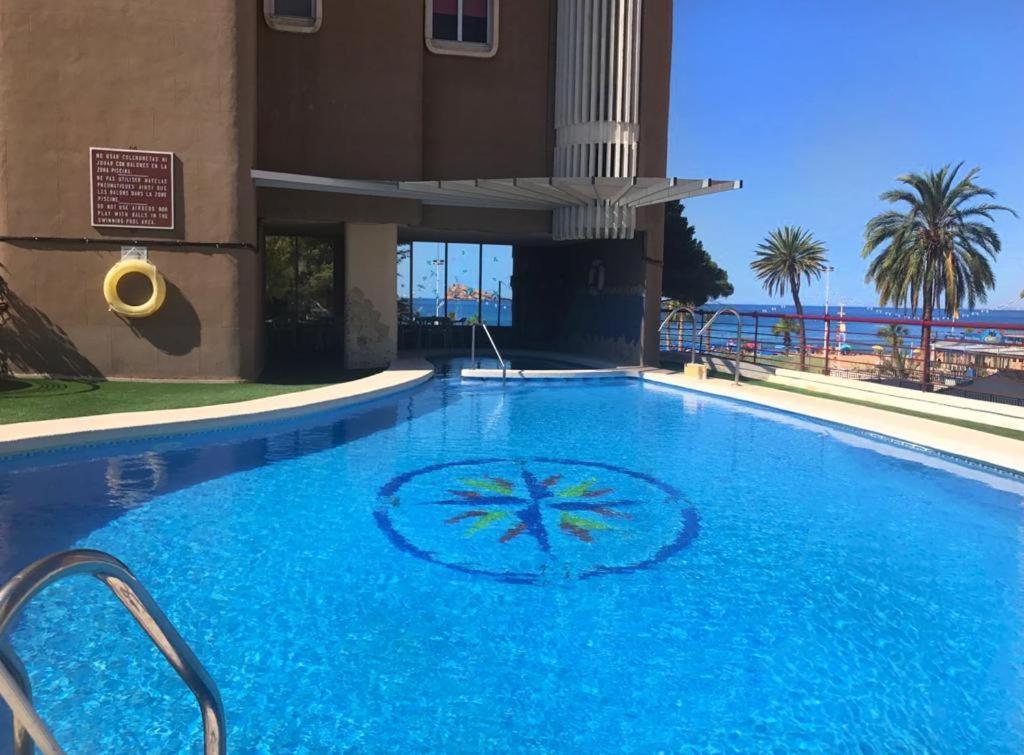 Apartamentos Coastal Haven Μπένιντορμ Εξωτερικό φωτογραφία