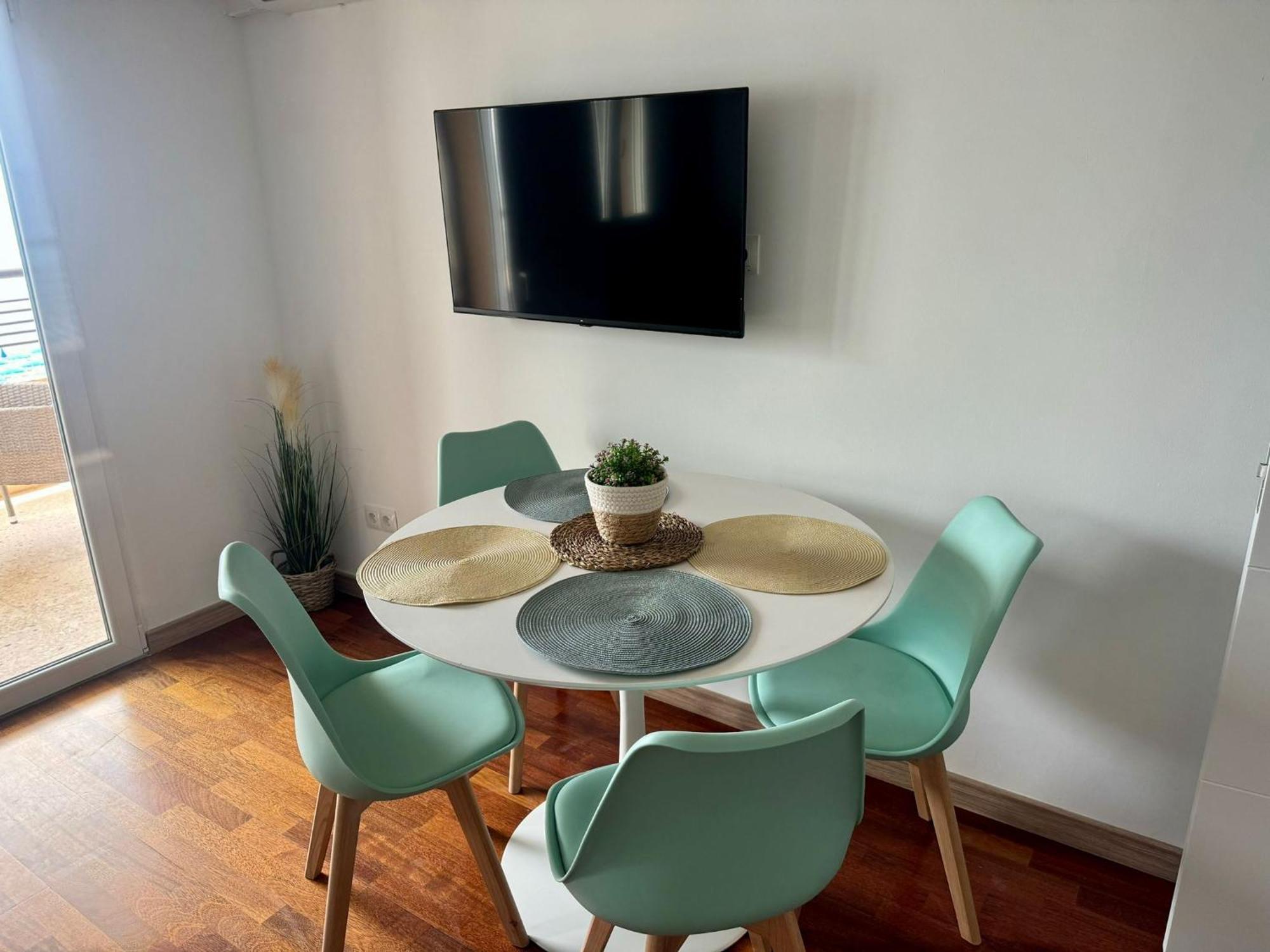 Apartamentos Coastal Haven Μπένιντορμ Εξωτερικό φωτογραφία