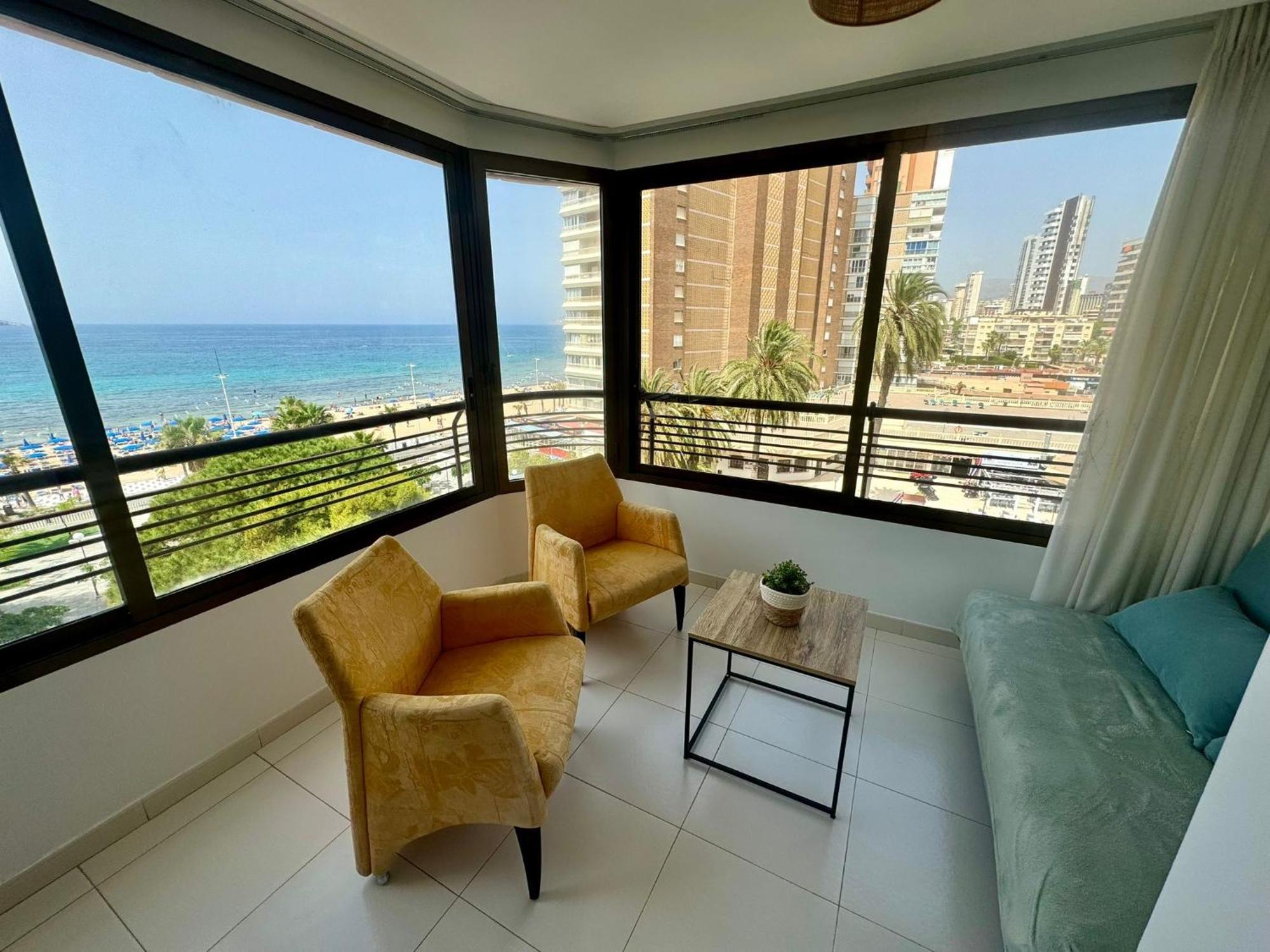 Apartamentos Coastal Haven Μπένιντορμ Εξωτερικό φωτογραφία